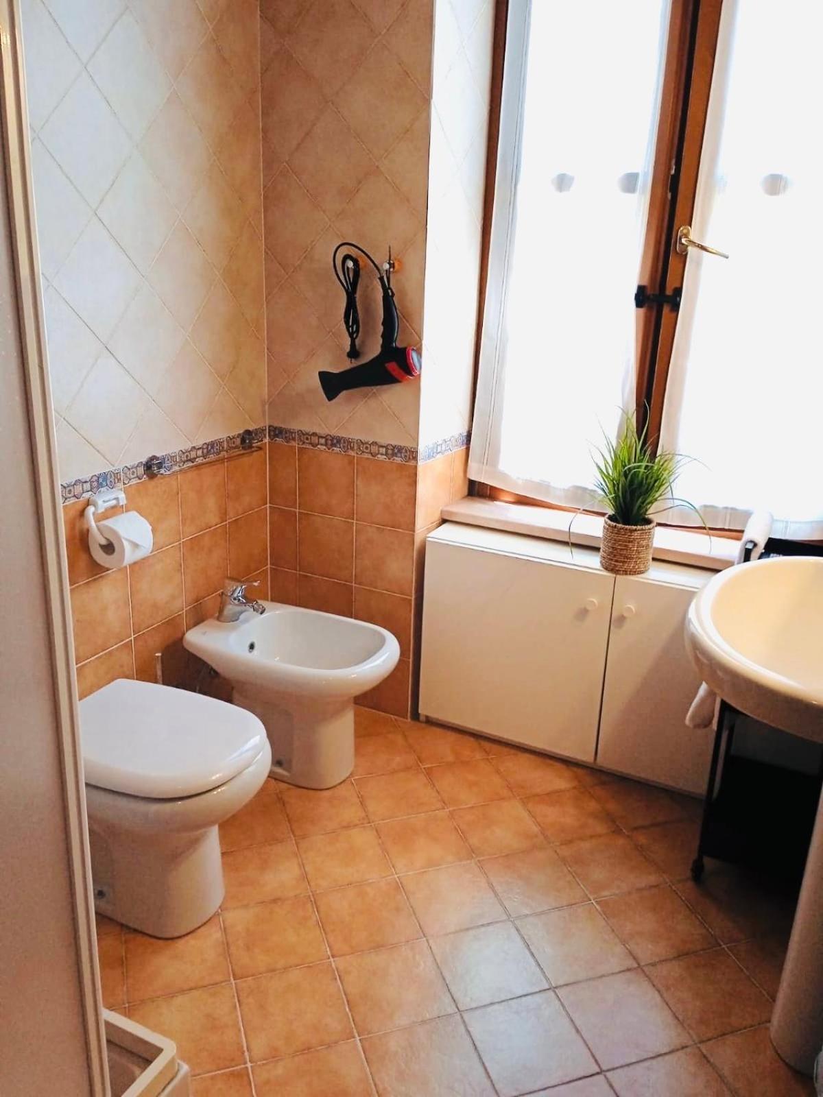 Casa Linda - Valeggio Sul Mincio Appartement Buitenkant foto